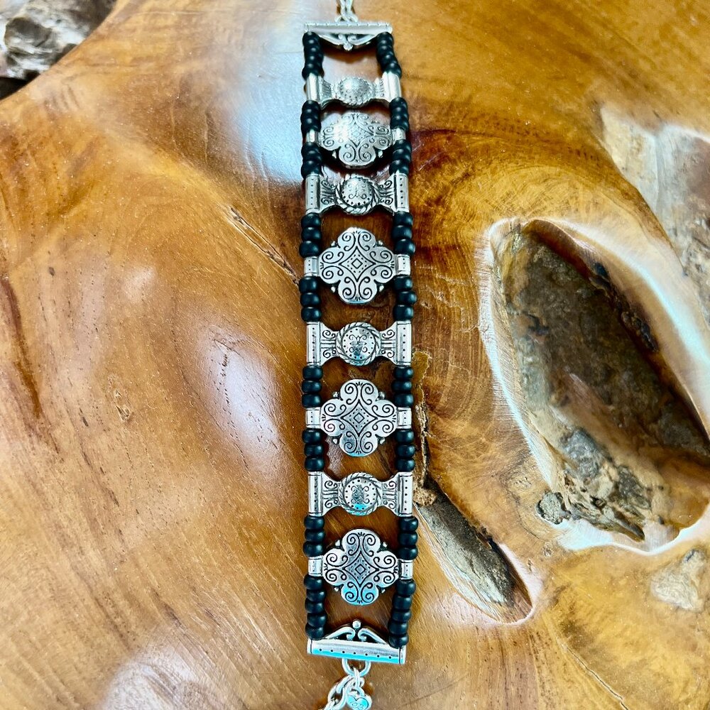 PRICE FIRM!  Retired Brighton Black & Silver Bracelet